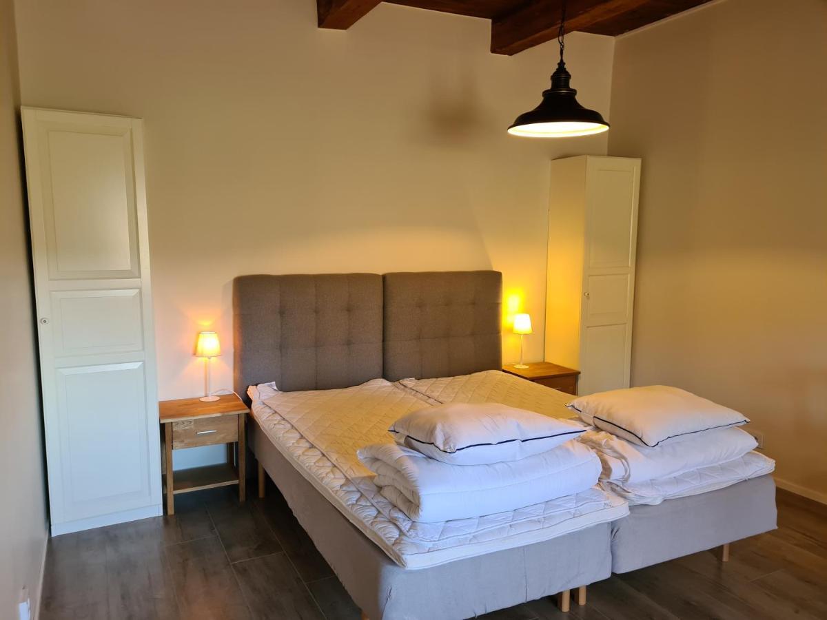 Byskolansvandrarhem Bronnestad Extérieur photo