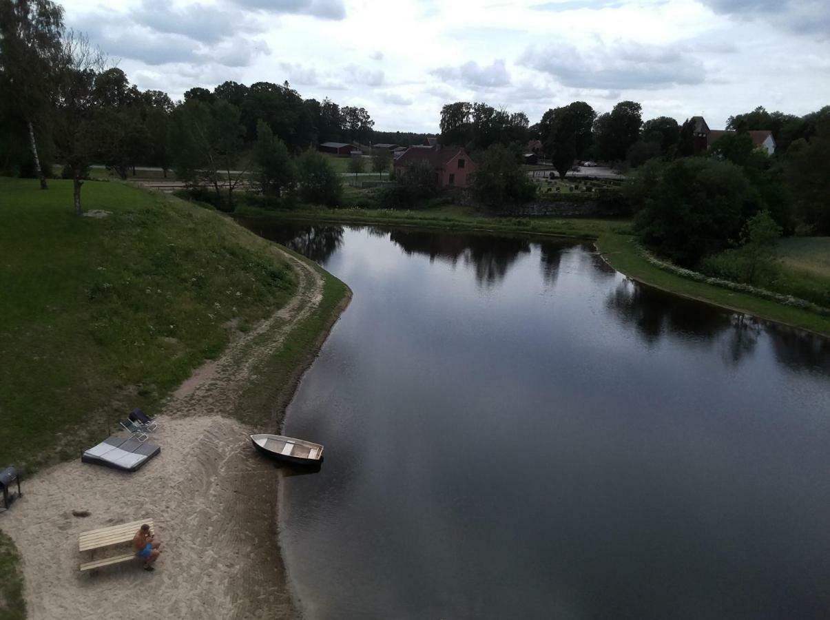 Byskolansvandrarhem Bronnestad Extérieur photo